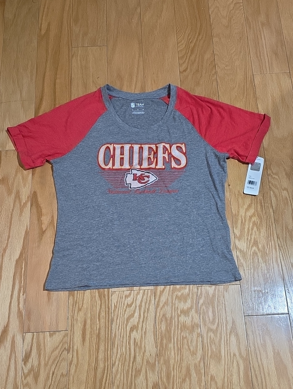 NFL Kansas City Chiefs Gray Tee with Red Raglan Sleeves Women's Size M